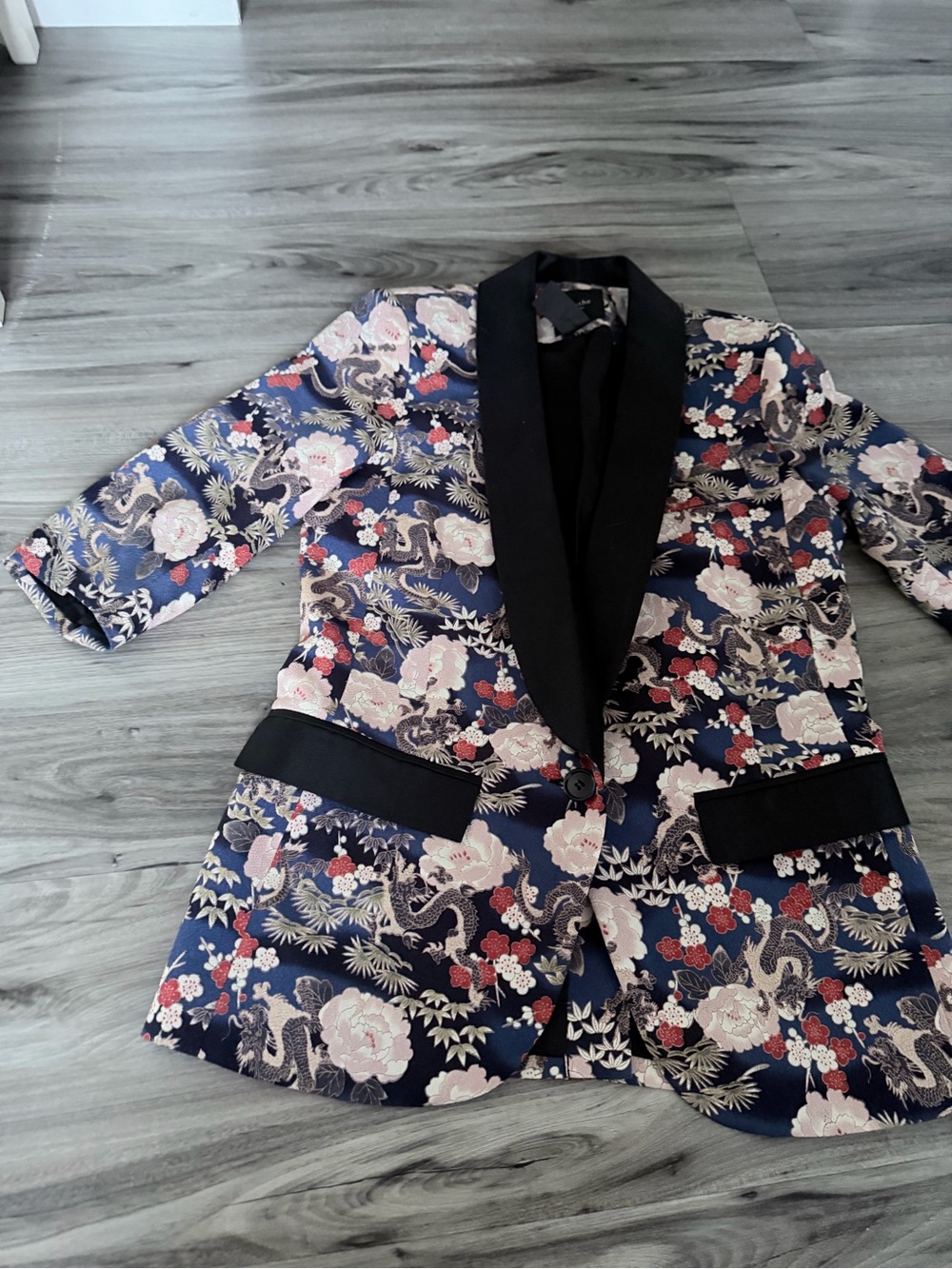 Smythe Navy Floral Satin Collar Blazer - Picture 4 of 9